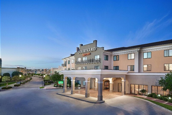Courtyard by Marriott Shreveport-Bossier City/Louisiana Boardwalk image 1