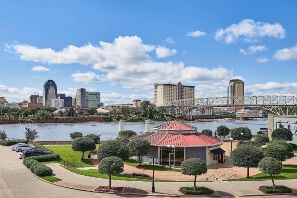 Courtyard by Marriott Shreveport-Bossier City/Louisiana Boardwalk image 18